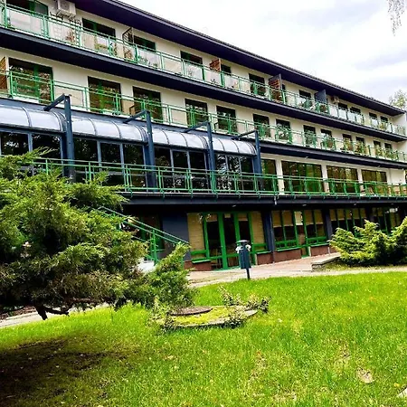 Nad Zalewem Zegrzynskim Apartment *